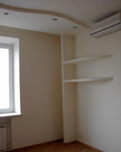 洗練されたダブルシェルフデザイン