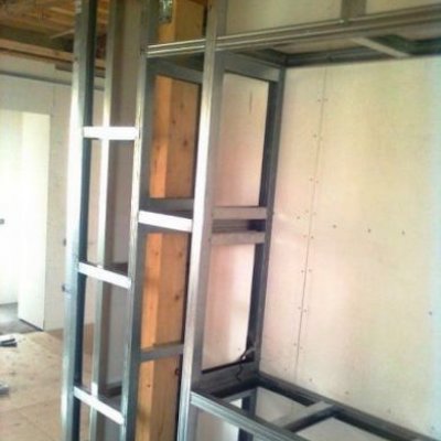 乾式壁棚フレーム