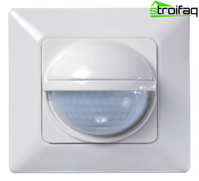 照明用モーションセンサー