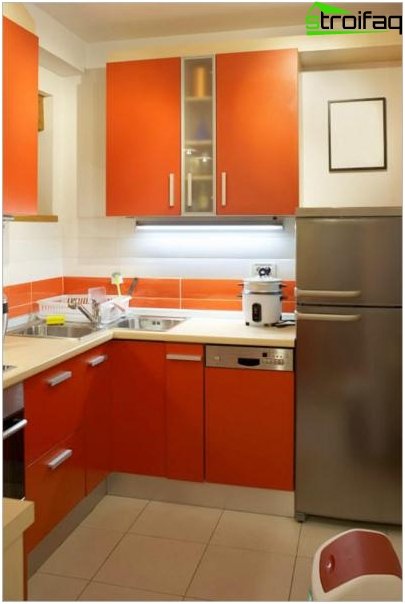 小さなキッチンの家具 小さなキッチンの家具