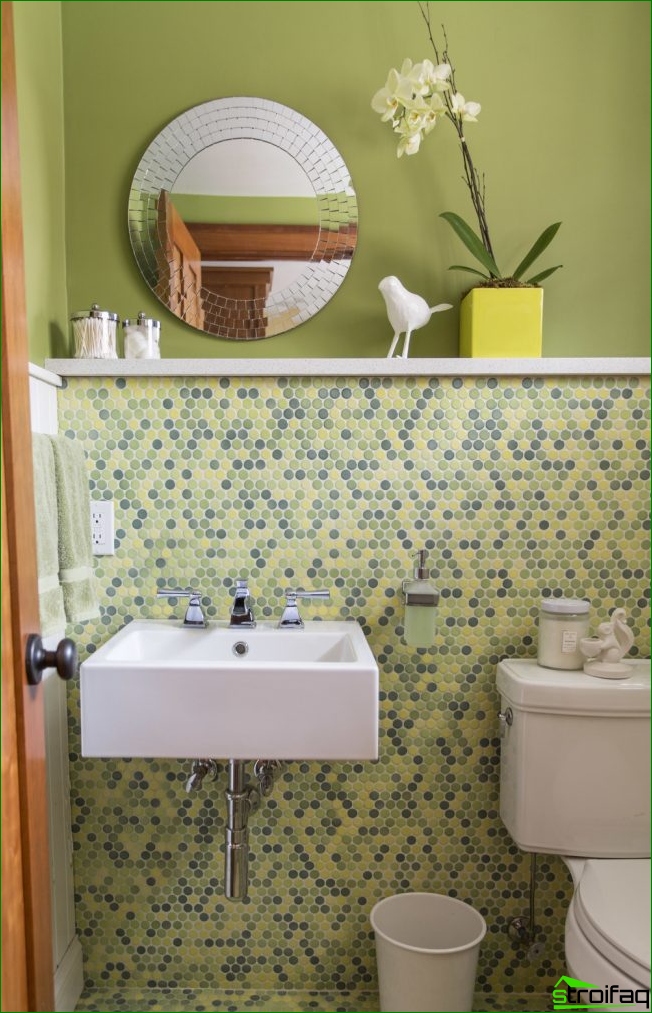 ファセットミラーは、特別な輝きと結晶の深さによって区別されます。それらは固有のメタリック色を持ち、ファセットと表面処理によって可能になります。 ファセットミラーは、特別な輝きと結晶の深さによって区別されます。メタリックカラーが特徴で、ファセット加工と表面処理が可能です。